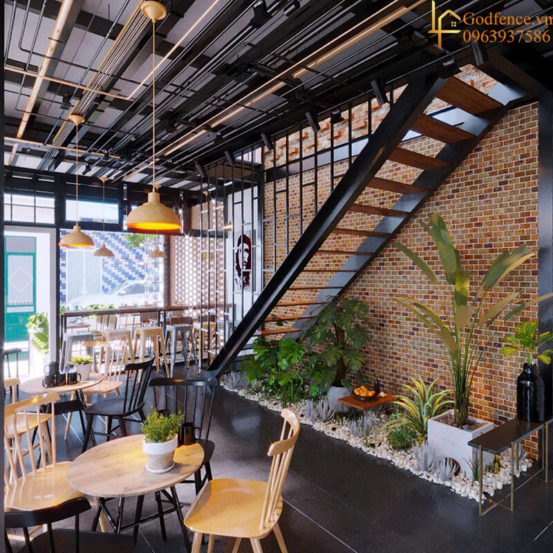 Chọn nội thất phù hợp khi thiết kế quán cafe nhà ống để vừa đảm bảo được sự tinh tế, đẹp mắt vừa tiết kiệm được không gian