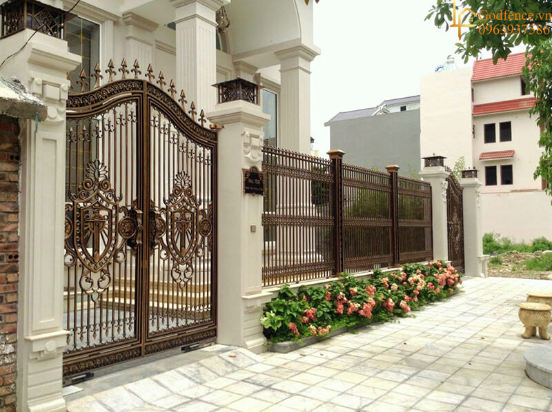 Tường rào giúp tăng tính thẩm mỹ cho ngôi nhà
