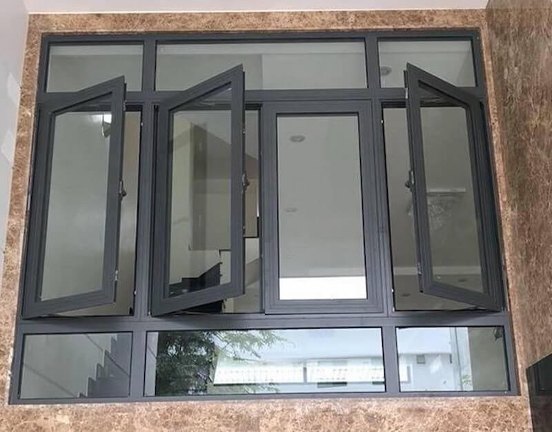Cửa sổ quay giúp đoán được không khí và gió tự nhiên vào bên trong nhà tiện lợi hơn