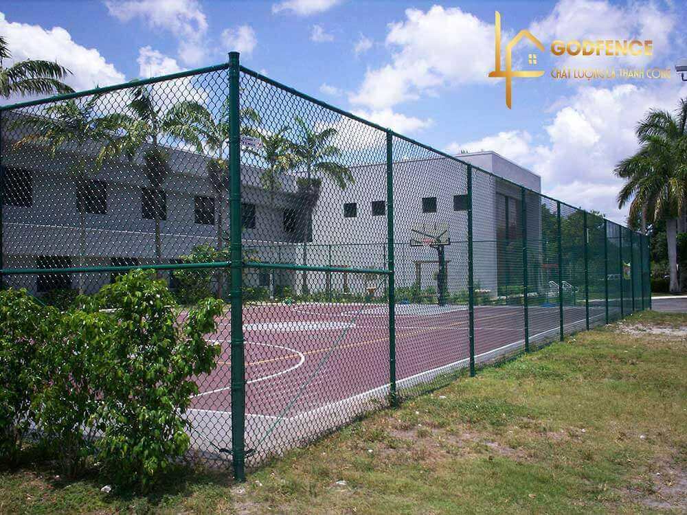 Hàng rào lưới cao cho sân bóng rổ
