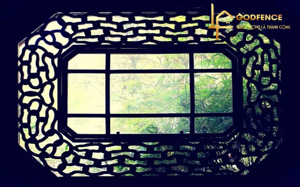 Song cửa sổ gỗ phong cách Trung Hoa