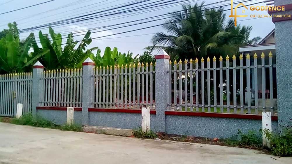 Hàng rào cổng ngõ cho nhà nông thôn