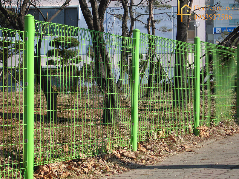 Hàng rào lưới thép hàn màu xanh